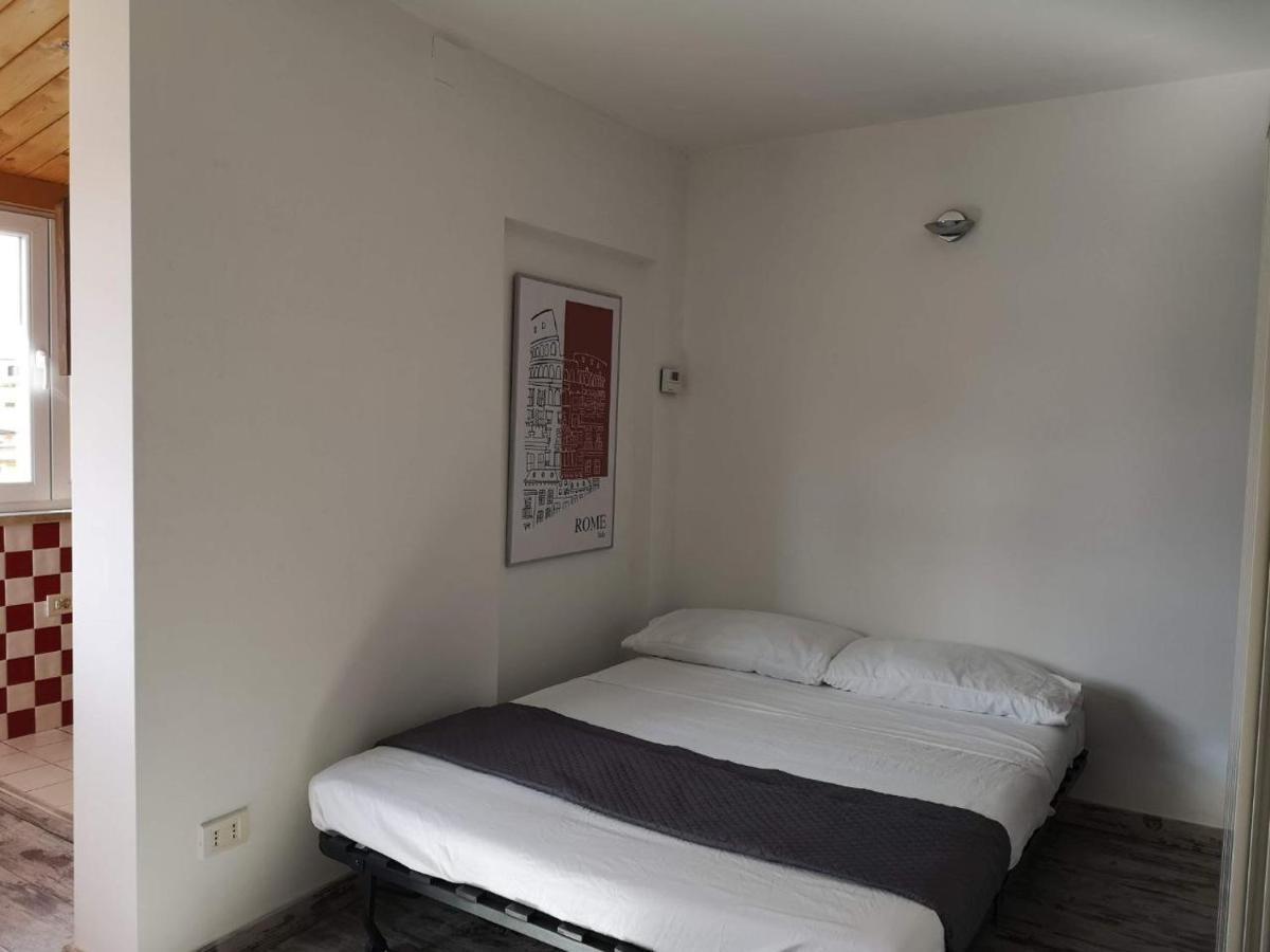 Soulmate Rooftop Apartment Рим Екстериор снимка